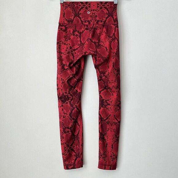 Lululemon Leggings Women Size 2 Red Animal Print Wunder Under Ziggy Active Pants - Picture 2 of 12